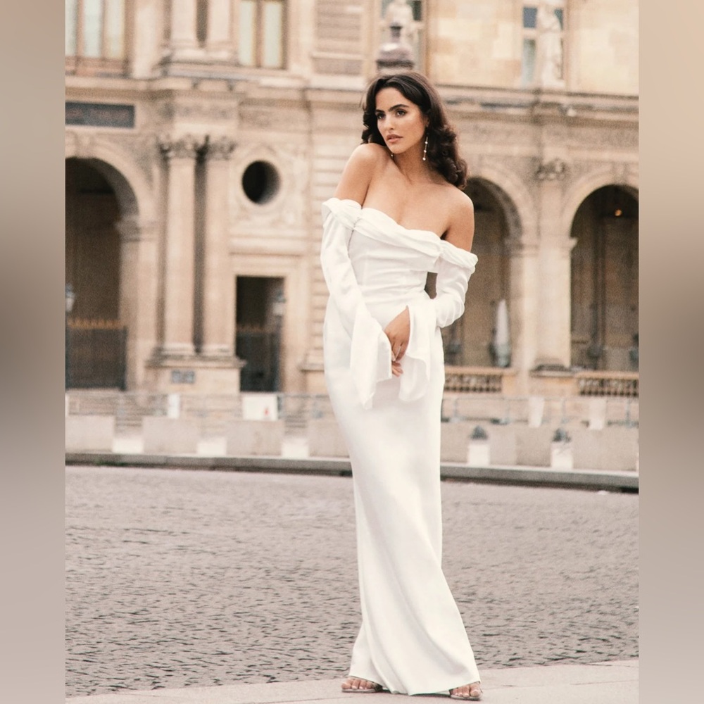 GISELLE Off Shoulder Cowl Neck Maxi Dress - White